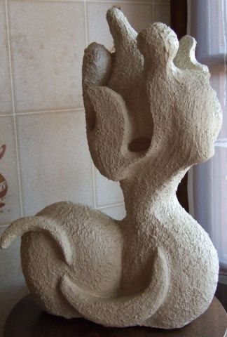 Chien aboyant a la lune - Sculpture - michka