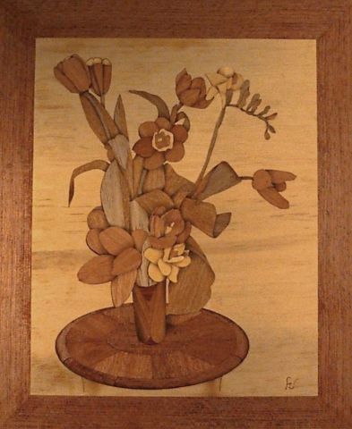 bouquet sur gueridon - Artisanat - Marqueterie du Plat Pays