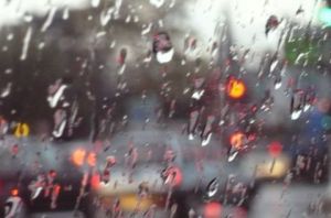 Voir cette oeuvre de Tina Agelys: In the rain 01