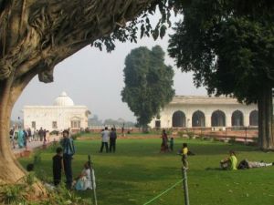 Voir le détail de cette oeuvre: Moucharabia, Fort Rouge, Old Delhi