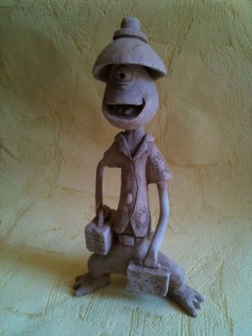 Grand extra terrestre en vacances sur terre - Sculpture - Jean Francois Guilard