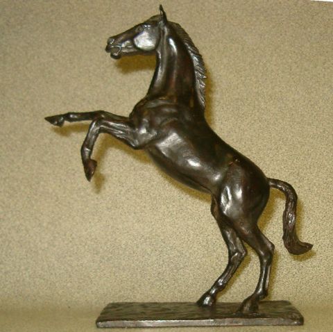Anglo cabré - Sculpture - PIERRE CHAMBRY