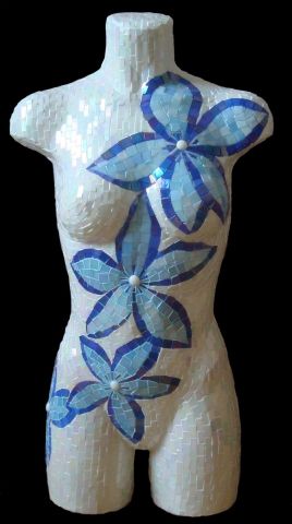 chemin de fleurs - Sculpture - christe