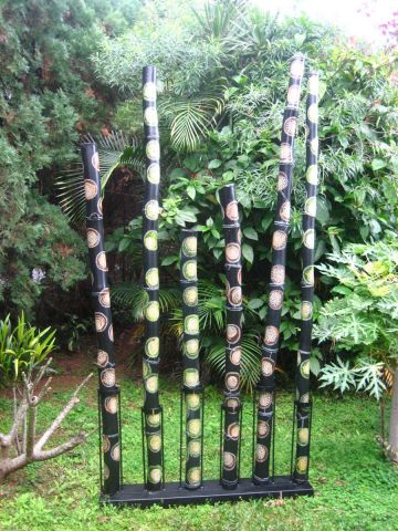 Le totem des lances. - Sculpture - ANTOINE MELLADO