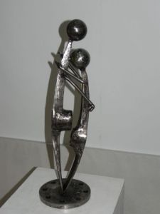 Sculpture de Roland GOURDON: LA TENDRESSE