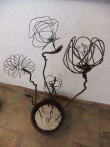 Sculpture de carole zilberstein: bouquet d'immortelles 3