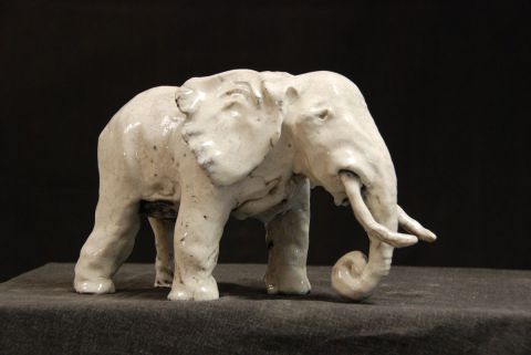 L'elephant blanc - Sculpture - Joel Roussin