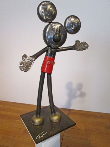 L'artiste Roger FLORES - Mickey