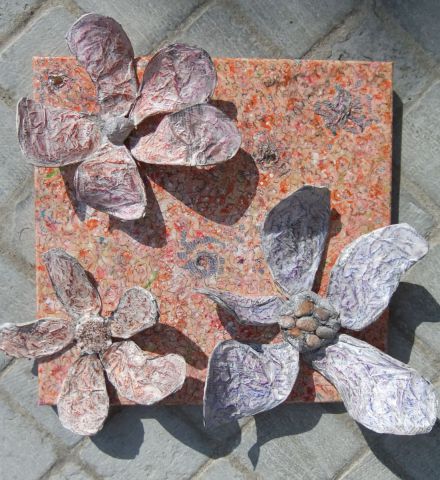 L'artiste carole zilberstein - fleurs étranges