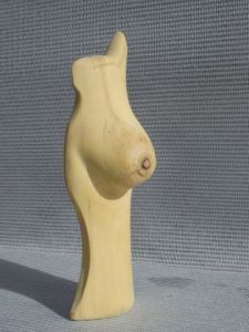 Sculpture de LUC: sein droit