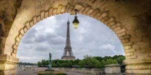 Voir le détail de cette oeuvre: Tour Eiffel, Pont Bir Hakeim