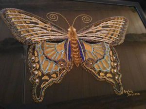 Voir cette oeuvre de Sylvie Bouzana Leandre: le papillon